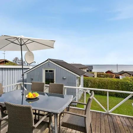 Stamena - 200m From The Sea By Interhome 哈泽斯莱乌